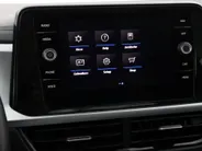 Volkswagen T-Roc 1.5 TSI 150pk DSG Life · Apple/Android Car Play · Camera · Climatronic · Navigatie · 16'' Inch ·