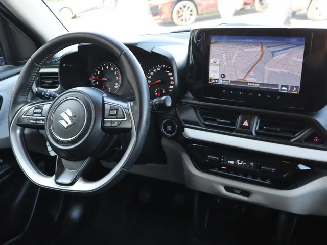 Suzuki Swift 1.2 Select Hybrid AdaptiveCruise | Carplay