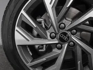Audi A3 Allstreet Advanced edition 40 TFSI e 204 PK · Lederen bekleding · Comfortsleutel · 18' LM Velgen · Assist. Driving + Parking plus