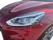 Ford Fiesta 1.0 EcoBoost ST-Line |Voorruitverwarming| Navigatie| Achterspoiler| 12 maanden Bovag garantie}