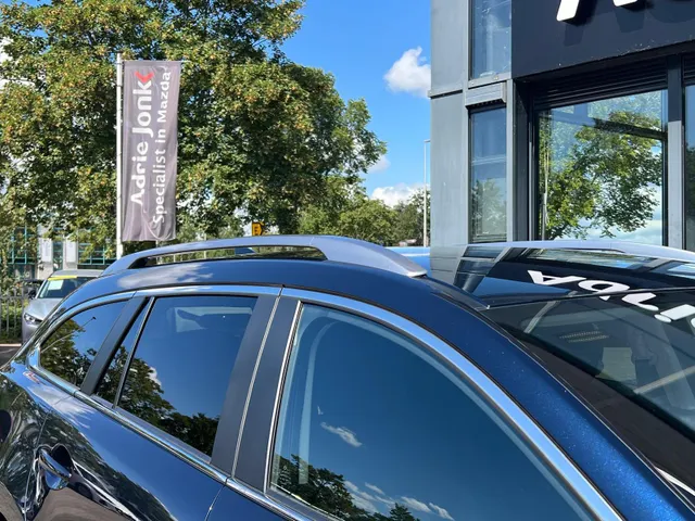 Mazda 6 Sportbreak 2.0 SkyActiv-G 165 Centre-Line AUTOMAAT | TREKHAAK | 360gr CAMERA | APPLE CARPLAY/ ANDROID AUTO | HEAD-UP DISPLAY | 1e EIG | NED. AUTO |