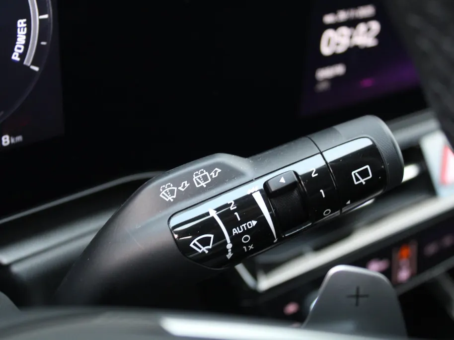 Kia Niro 1.6 GDi Hybrid DynamicLine | Camera | Cruise adapt. | Clima | 16' LM | Navi | Keyless | Apple Carplay/Android Auto |