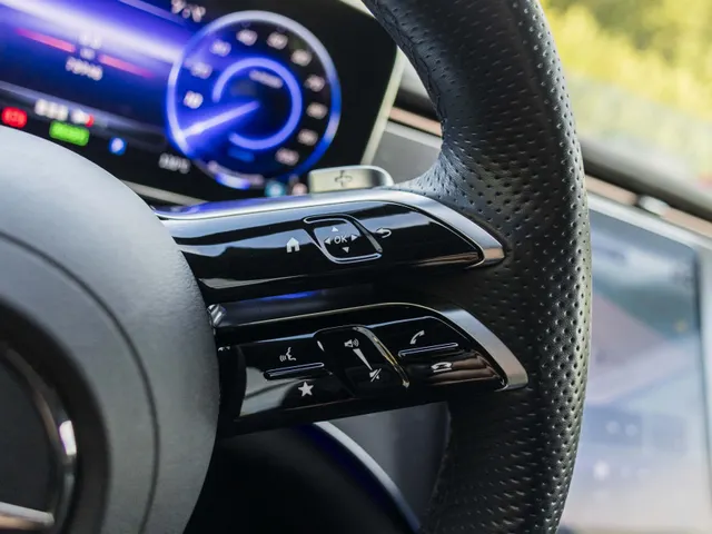 Mercedes-Benz EQE 300 Business Line 89 kWh SOH 95,83%