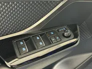 Toyota C-HR 1.8 Hybrid Dynamic Automaat | Navigatie | 18'' L.M. Velgen | Parkeercamera