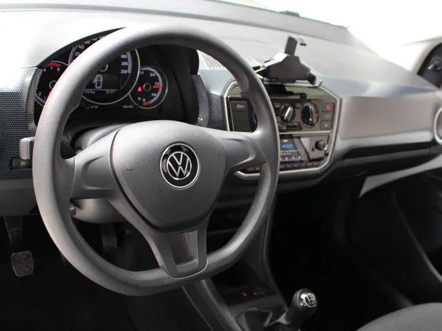 Volkswagen up! 1.0 5-drs |  Airco | Radio | All-Season banden