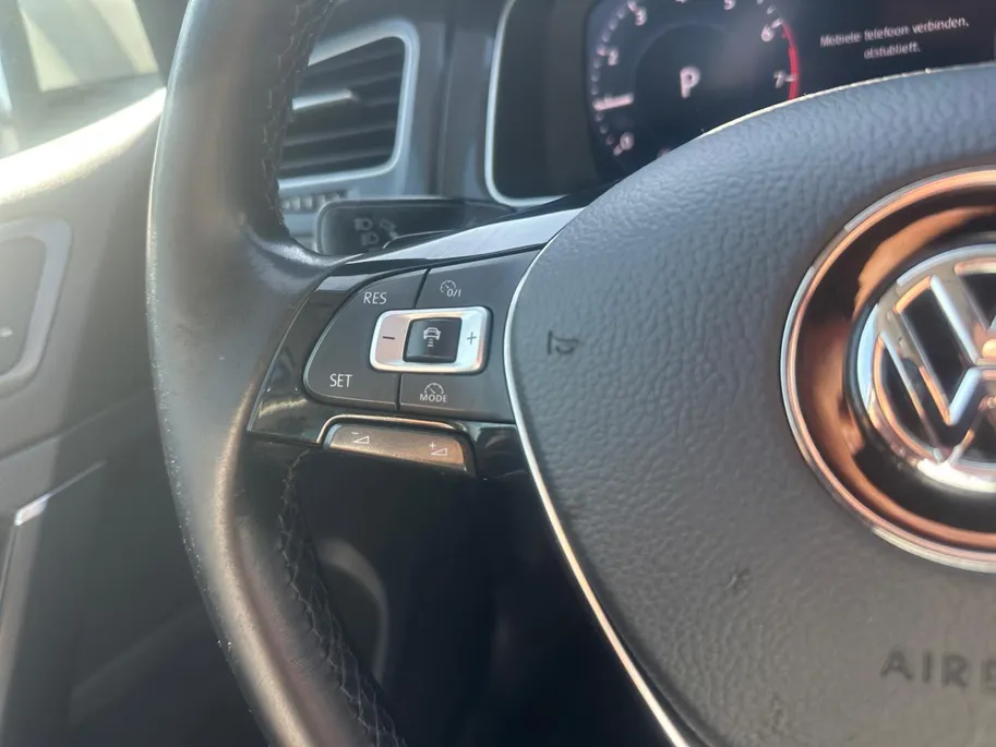 Volkswagen Golf 1.0 TSI Comfortline | Automaat | Carplay | keyless| Cruise | Camera |