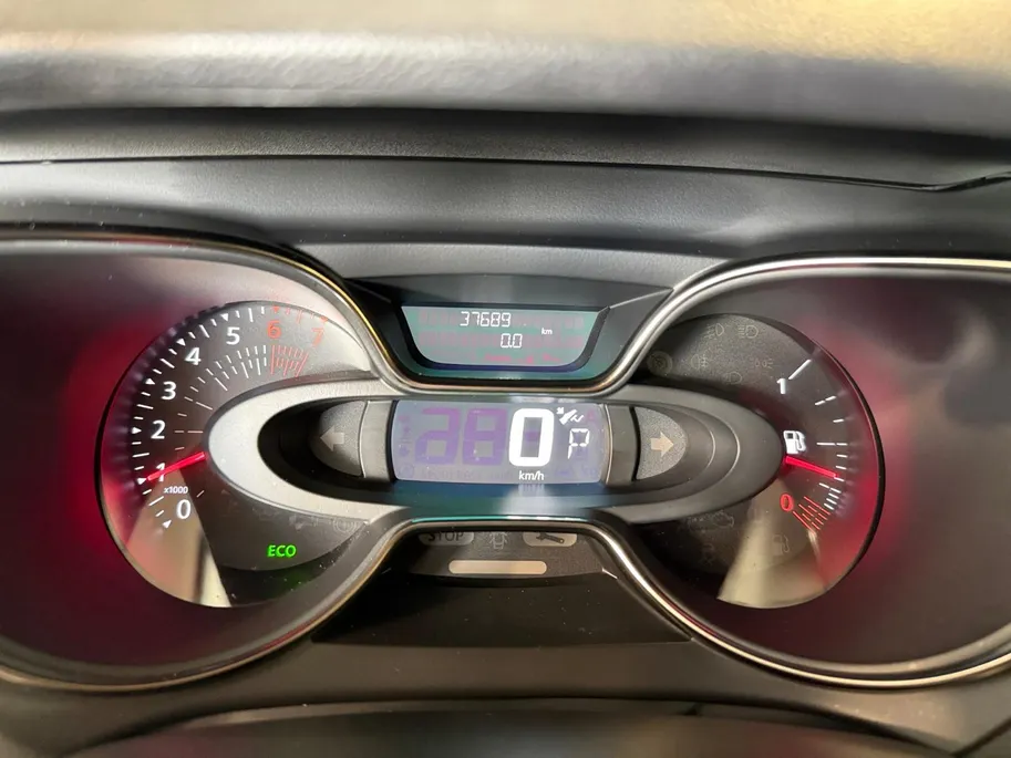 Renault Captur 1.3 TCe Intens *Automaat*Navi+Camera*Parkeersensoren*Climate*Hoge instap*Lage K.M.!