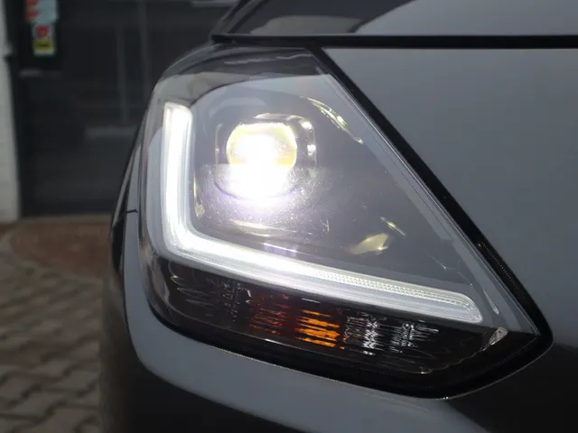Suzuki Swift 1.2 Style Hybrid Automaat/Navi/Keyless/AdaptiveCruise