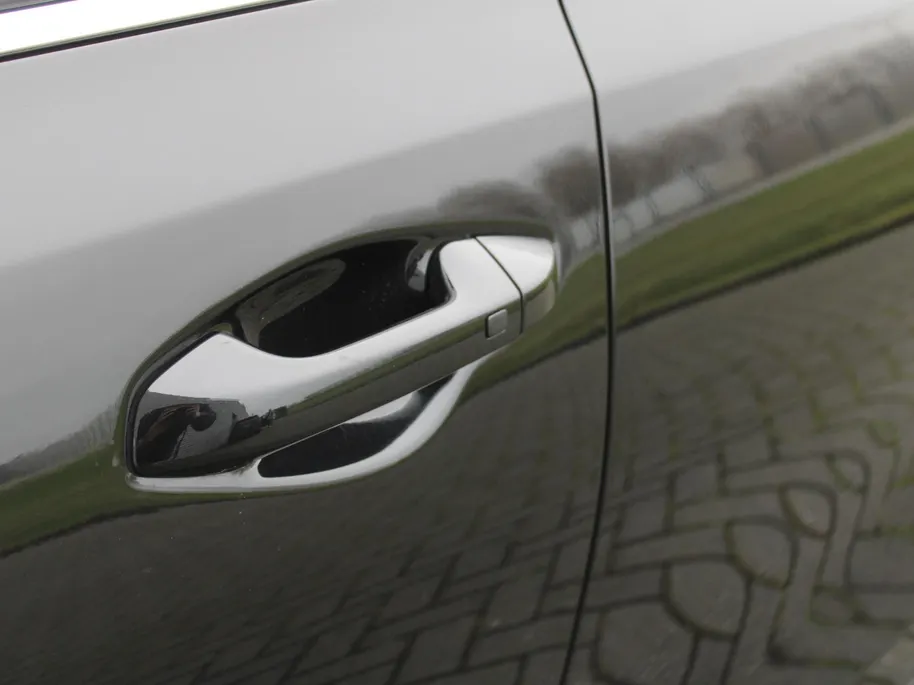 Kia Ceed Sportswagon 1.0 T-GDi MHEV Design Edition | Stuur-/stoelverwarming | Cruise adapt. | Camera | 16' LM | Dodehoekdetectie | JBL audio | LED |