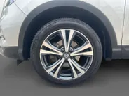 Nissan QASHQAI 1.2 N-Connecta | Navi | Climate | Cruise | Panodak | Trekhaak |