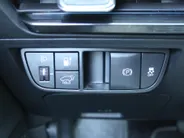 Kia EV6 Plus 77.4 kWh | Stuur-/stoelverwarming + ventilatie | Elektr. stoelverstelling + achterklep | Warmtepomp | 19" LM | Camera | LED |