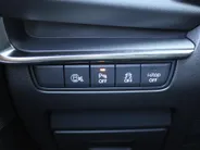 Mazda 3 2.0 e-SkyActiv-X M Hybrid 186 Homura | Stoelverwarming | Camera | Dodehoek detectie | HUD | 18' LM | LED | Cruise adapt. |