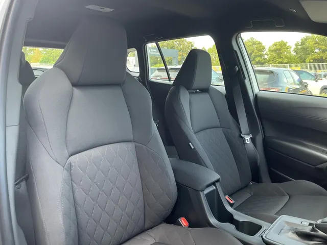 Toyota Corolla Cross Hybrid 140 Active | 4500 euro demo korting