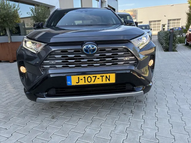 Toyota RAV4 2.5 Hybrid Style | Stoel/stuurverw | Lederen bekleding