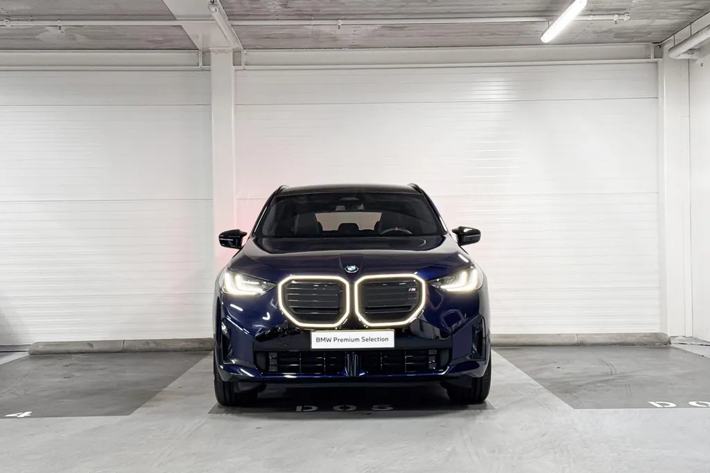 BMW X3 M50