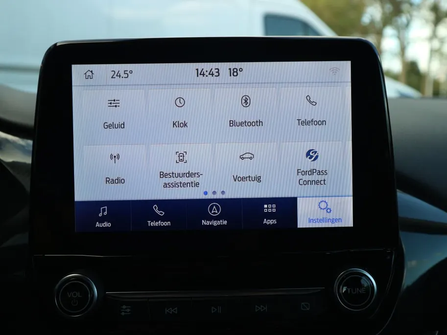 Ford Puma 1.0 EcoBoost Hybrid Titanium 125 PK | Winterpack | Navigatie | Achteruitrijcamera | NL Auto |