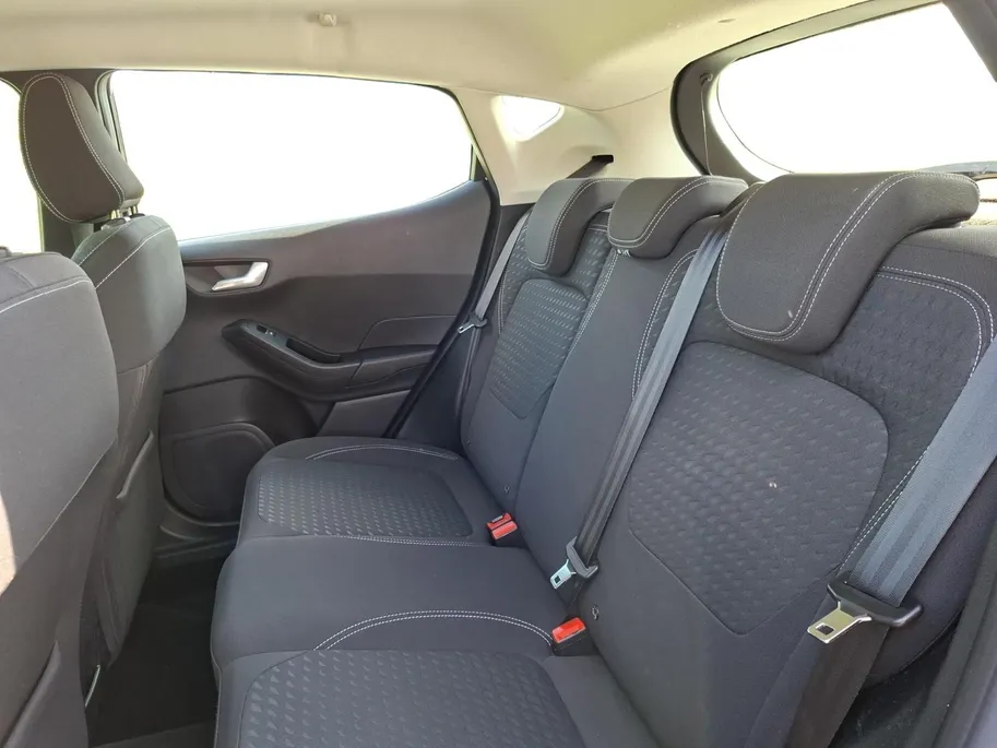 Ford Fiesta 1.0 EcoBoost Hybrid Titanium | Winterpack | Climate Control | Parkeersensoren | 15' Lichtmetaal | DAB+ | Cruisecontrol |