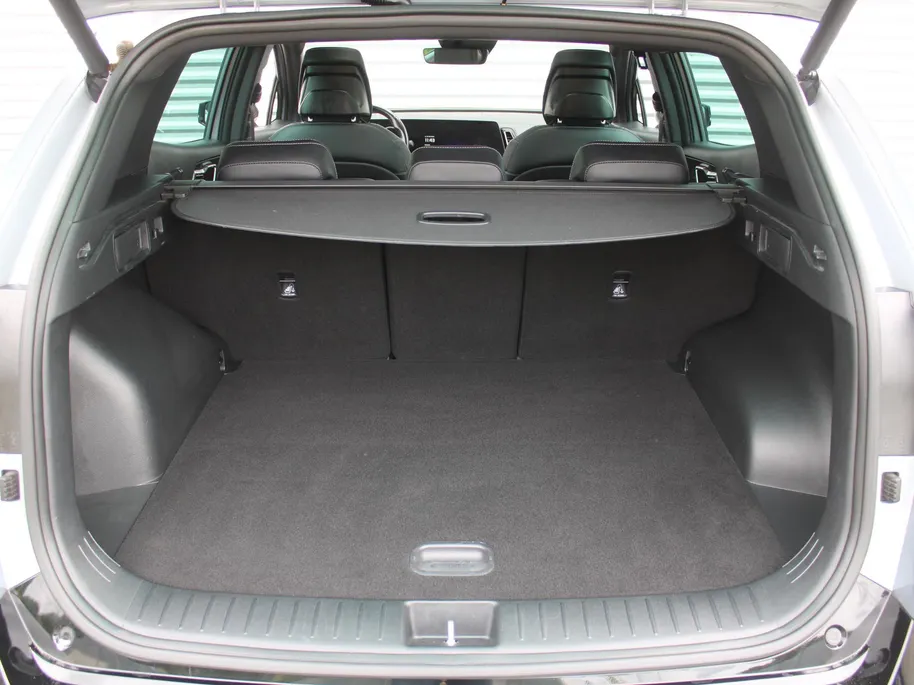Kia Sportage 1.6 T-GDi Hybrid GT-Line | Stuur-/stoelverwarming | Elek. stoelverstelling + achterklep | Schuifdak | 18' LM | Cruise adapt. | Camera |