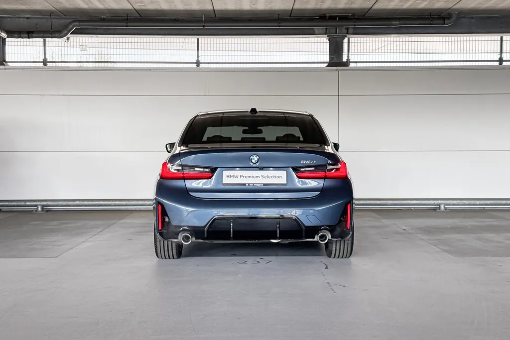 BMW 3 Serie Sedan 318i