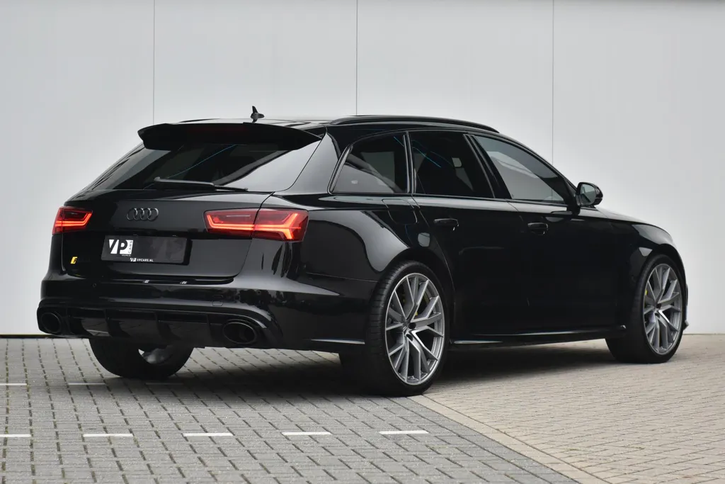 Audi RS6 Avant 4.0 TFSI Quattro Performance Pro Line Plus