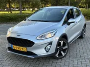 Ford Fiesta 1.0 EcoBoost Active ** VOORRUITVERWARMING ** PARKEERSENSOREN ACHTER **