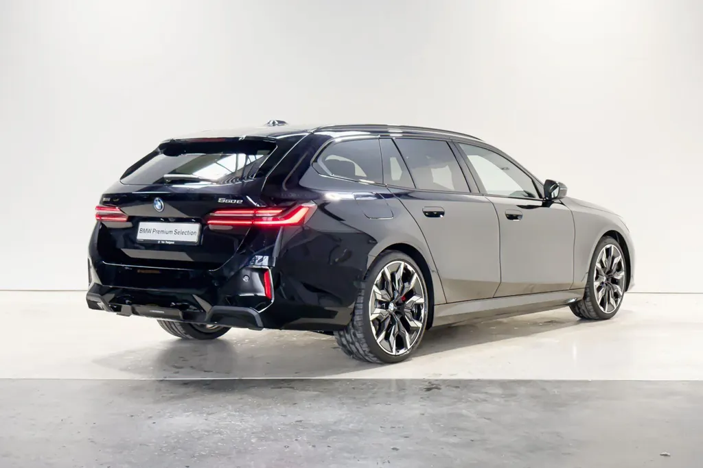 BMW 5 Serie Touring 550e xDrive Innovations Pack M Sportpakket Pro