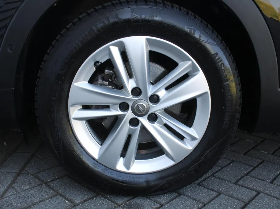 Opel Grandland X 1.2 Turbo Business Elegance | Camera | Telefoonlader | Clima  | Dodehoek detectie | Cruise | Navi | LED | 17” LM | Half stof/leer |