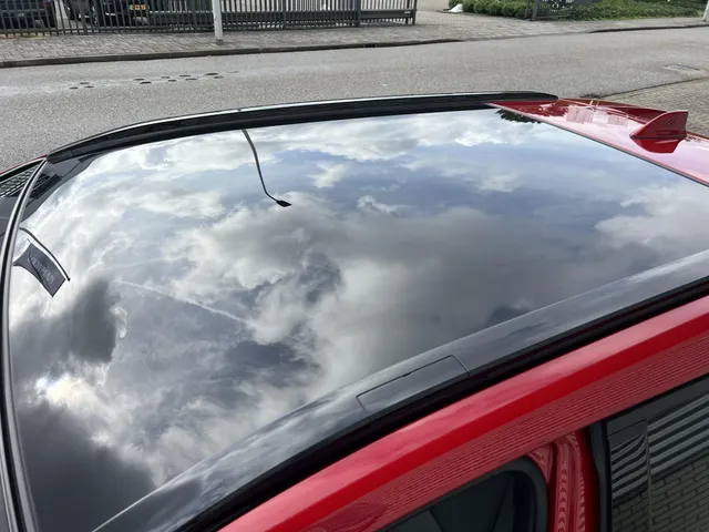Subaru Solterra Sky Package 71 kWh | Apple Carplay & Android Auto | Panorama Dak | Lederen Bekleding | Elek. Stoelen Met Geheugen Functie