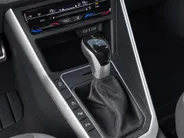Volkswagen Polo 1.0 TSI 50 Edition 7 versn. DSG · Achteruitrijcamera · IQ.Light LED Matrix ·  Apple/Android Car Play ·  ACC ·  Navigatie ·  16'Velgen ·  Climatronic · draadloze telefoonlader · Assistance Pakket