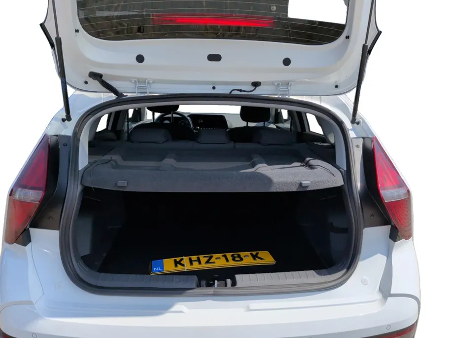 Hyundai Bayon 1.0 T-GDI Comfort Smart NIEUW MODEL! | Automaat | Zeer netjes |NU Rijklaarprijs! Incl.12 Maanden, APK, Onderhoudsbeurt etc! Premiumpakket gratis!
