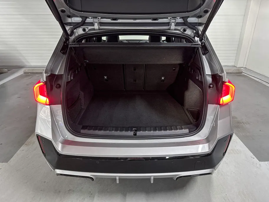 BMW iX1 xDrive30