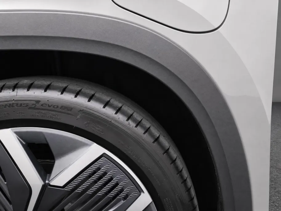 Škoda Kodiaq Sportline Business 1.5 TSI PHEV 150 kW / 204 PK | Elektrisch bedienbaar schuif-/kanteldak | Parkeer pakket | Trekhaak wegklapbaar | 2000,- inruilvoordeel