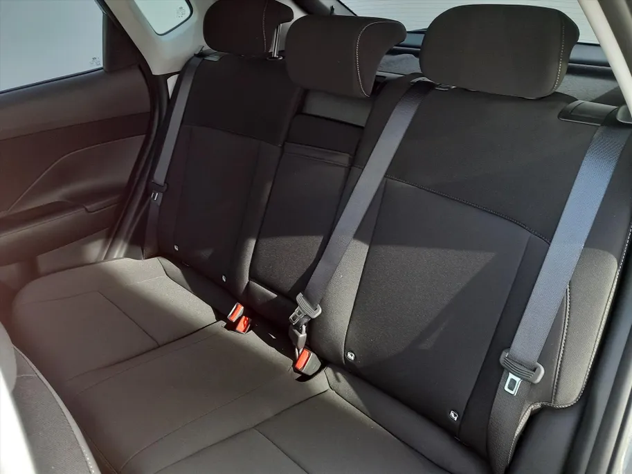 Hyundai Kona 1.6 HEV DCT Comfort Plus / Voorraad deal