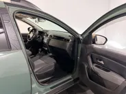 Dacia Duster 150PK TCe Extreme Automaat | Navigatie | Apple Carplay/Android Auto | Cruise Control | Climate Control | Lichtmetalen Velgen | Dodehoek detectie | Licht & Regen Sensor |