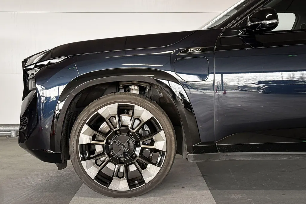 BMW XM PHEV 50e 30 kWh