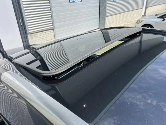 Subaru Outback 2.5i Premium Automaat | All Season Banden | Trekhaak | Elek. Schuif/Kantel Dak | Crème Witte Lederen Bekleding