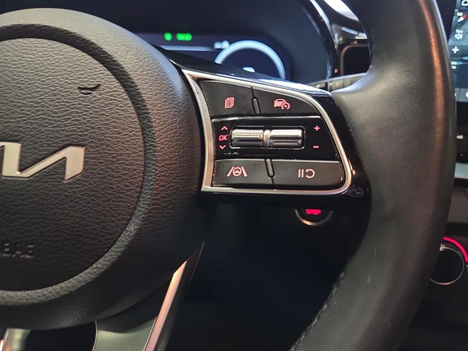 Kia Ceed Sportswagon 1.0 T-GDi Design Edition | JBL | Carplay | Camera | Navigatie | Stoelverwarming | Doedehoek Detectie |Fabrieksgarantie  t/m  1-7-2032 + 3x 1 jaar*| NAP