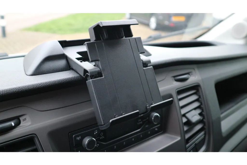 Ford Transit 350 2.0 130pk L3H2 Trend | Trekhaak |