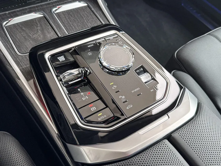 BMW 7 Serie M760e xDrive