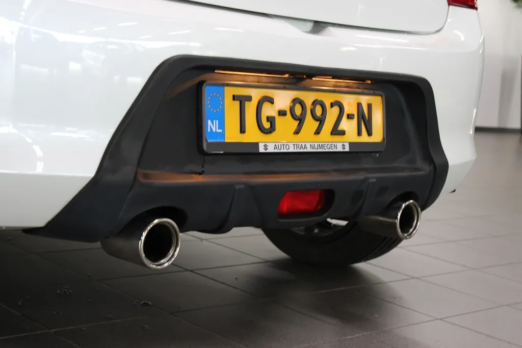 Suzuki Swift 1.2 Sportline / Navigatie / Camera / Stoelverwarming /