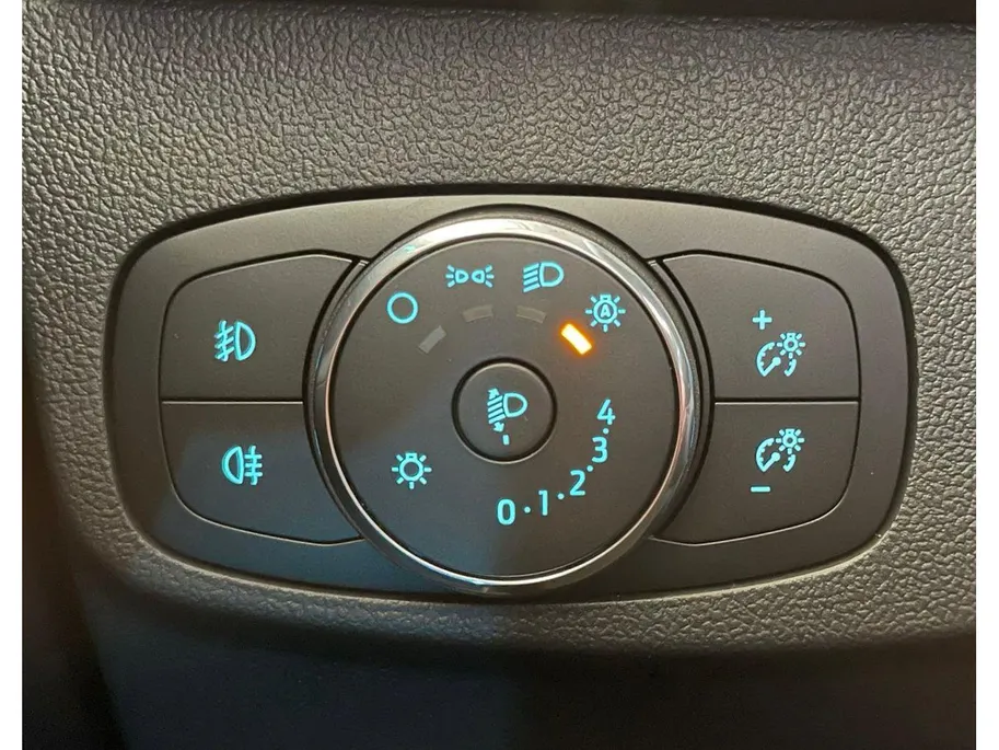 Ford Focus 1.0 EcoBoost Hybrid Active 125 PK | Automaat | Winterpack | Apple Carplay - Android Auto |  Full LED | Keyless Entry & Start |