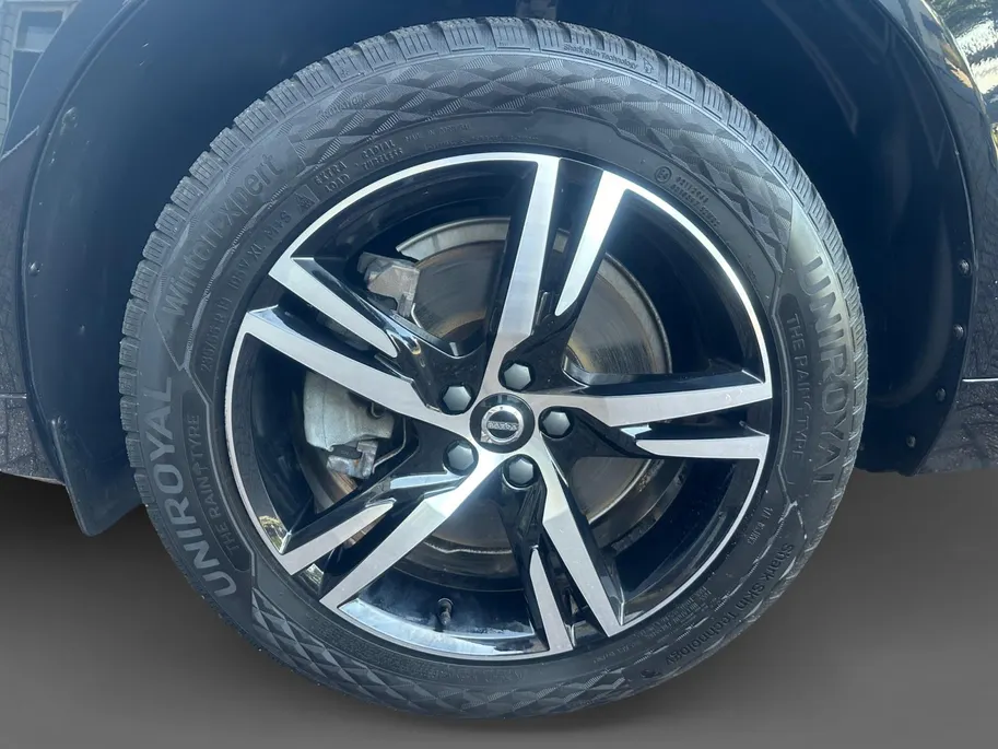 Volvo XC60 2.0 T6 Plug-in hybrid AWD Inscription | Panodak |