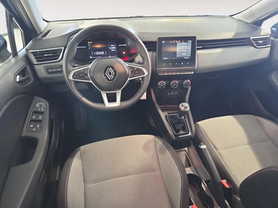 Renault Clio 1.0 TCe 90 GPF evolution | Carplay | Cruise Control | Bluetooth | Elektrische Spiegels | Parkeersensoren | Airco | 12 Maanden BOVAG Garantie |
