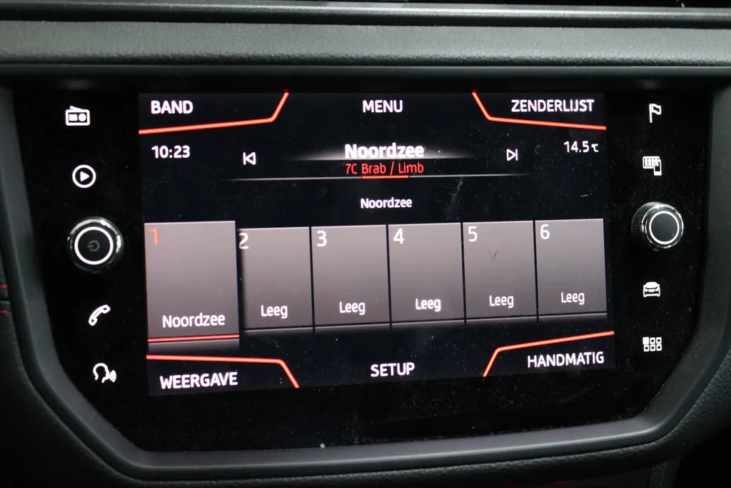 SEAT Ibiza 1.0 TSI FR Business Intense / Camera / Trekhaak afneembaar / Navi. / Full led / Apple Carplay /