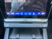 Renault Megane E-Tech comfort range iconic 60 kWh | Stuur & Stoelverwarming | Elektrische Stoelverstelling | Sfeerverlichting | Apple Carplay & Android Auto | Harman & Kardon Audio | Camera | Navigatie | Parkeersensoren | Rijdende Demo