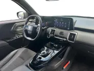 Suzuki e Vitara Style 61 kWh | Apple Carplay/Android Auto | electronic climate controle | 360 Parkeercamera | Panorama dak | Stoelverwarming |