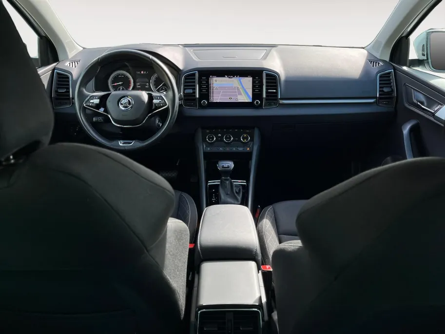 Škoda Karoq 1.5 TSI ACT Business Edition |Upgrade Business|Trekhaak| Stuur/Stoelverwarming| Comfort-pakket|12 maanden Bovag garantie|