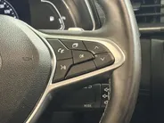 Renault Captur 130PK TCe Initiale Paris Automaat | 360 Camera | Cruise Control Adaptief | Parkeersensoren | Stoel & Stuurwiel Verwarming | Climate Control | Licht & Regen Sensor | Dodehoek Detectie |