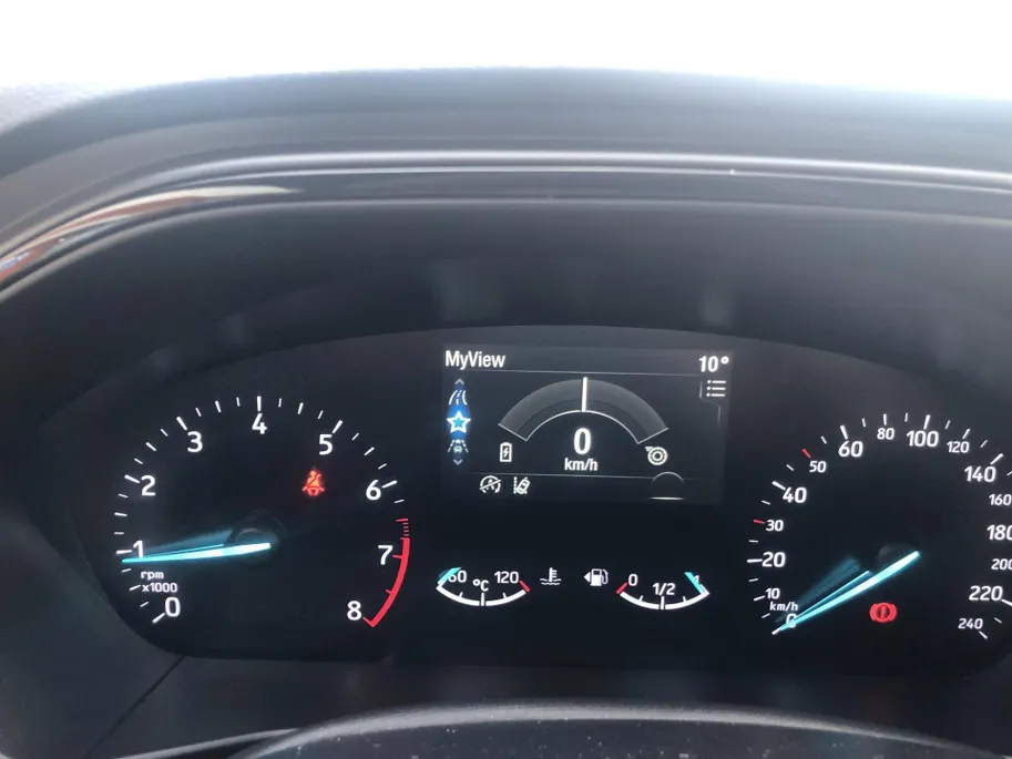 Ford Focus Wagon 1.0 EcoBoost Hybrid ST Line GROOT NAVIGATIESCHERM.