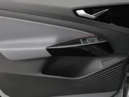 Volkswagen ID.4 Pro 77 kWh 204pk SOH 95,5% · Apple/Android Car Play · Navigatie · P-Sensoren · Verkeersbord Herkenning · 19'' Inch ·